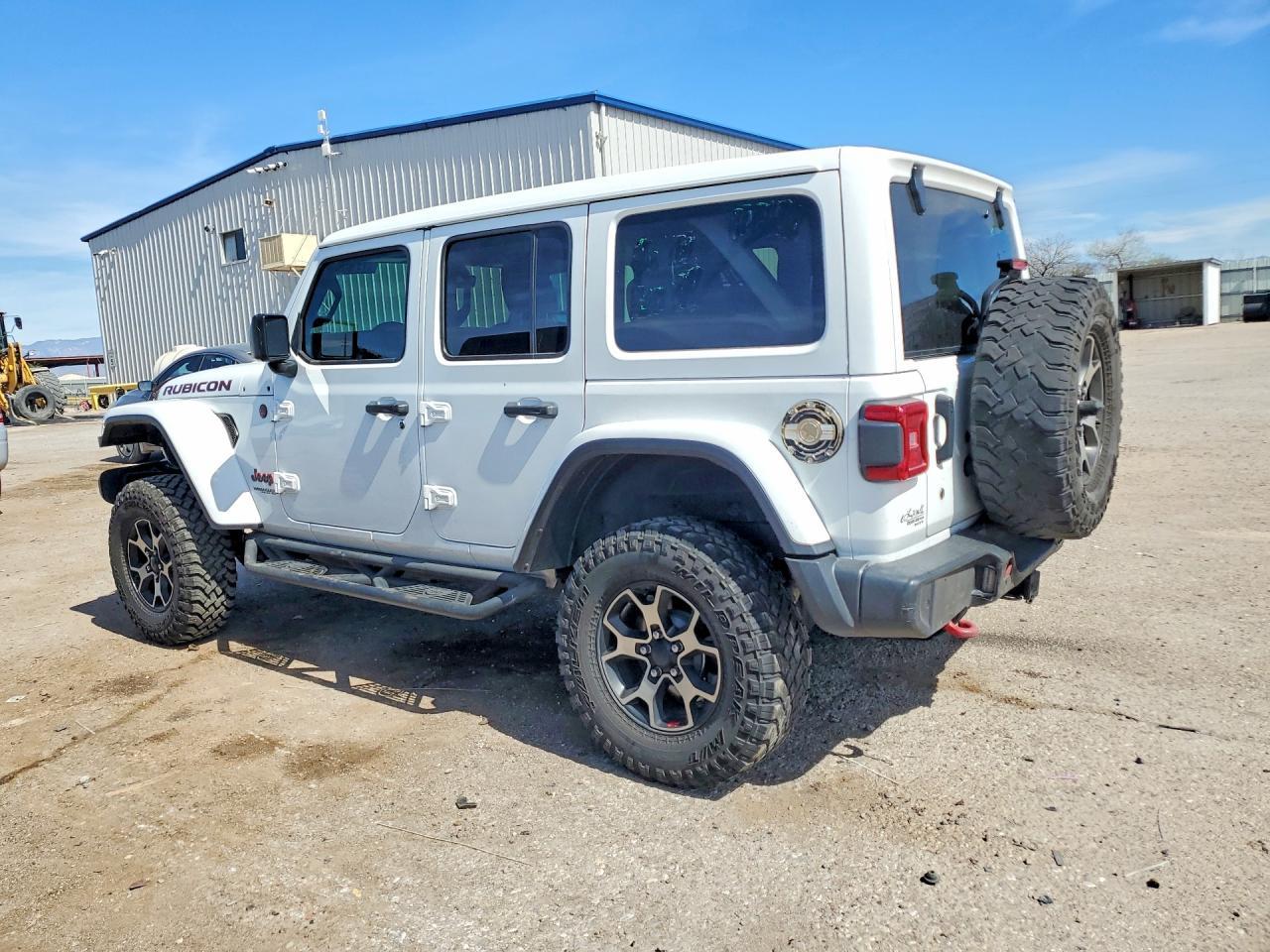 2020 Jeep Wrangler Unlimited Rubicon - zdjęcie 2