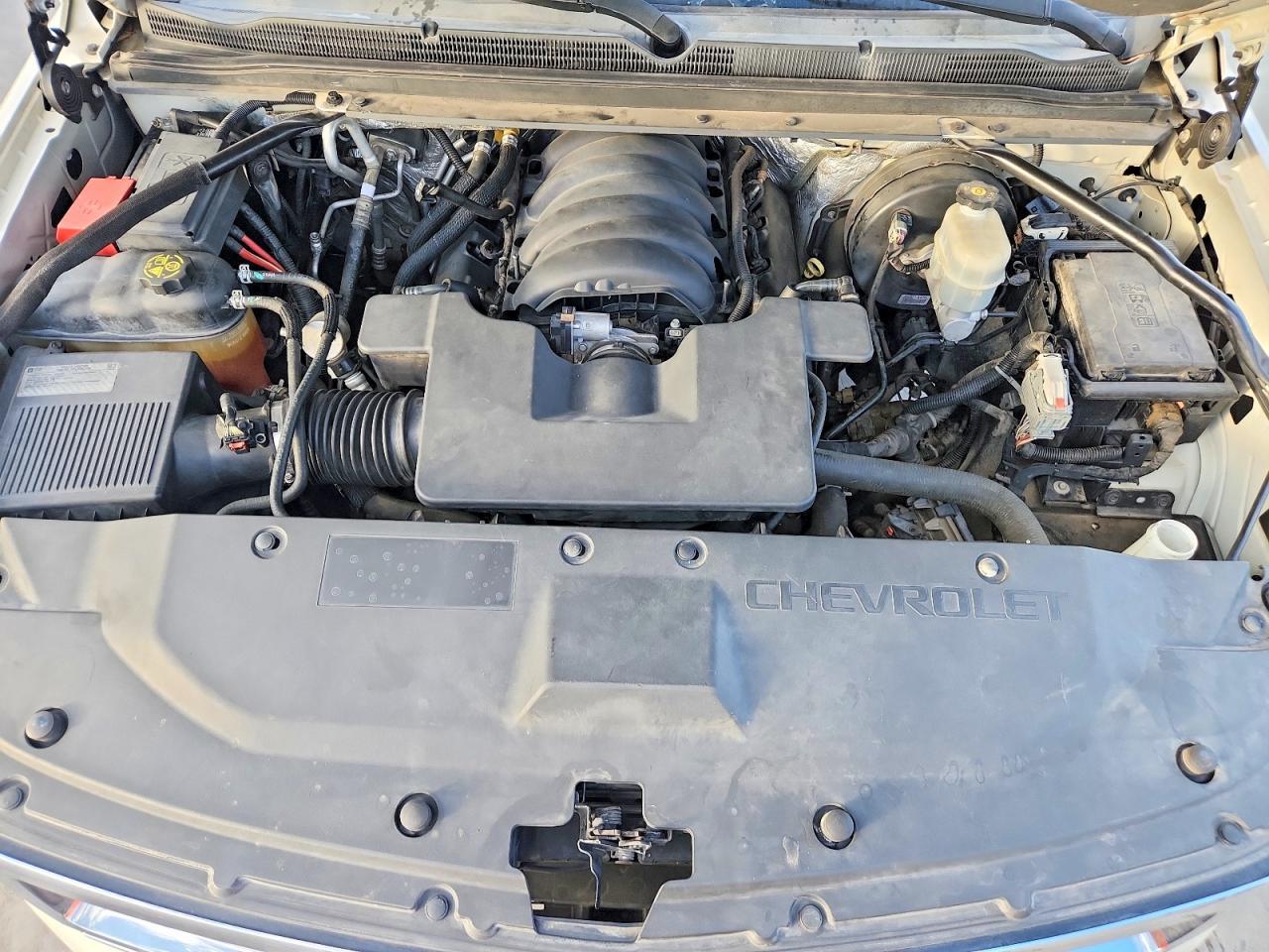 2015 Chevrolet Suburban C1500 Ltz - zdjęcie 12