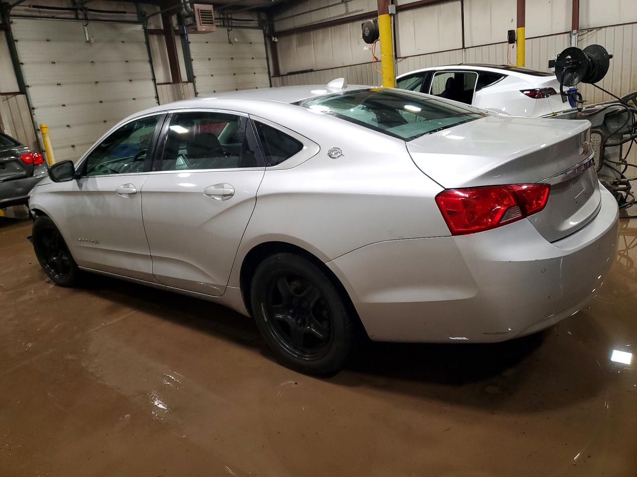 2014 Chevrolet Impala Ls - zdjęcie 2