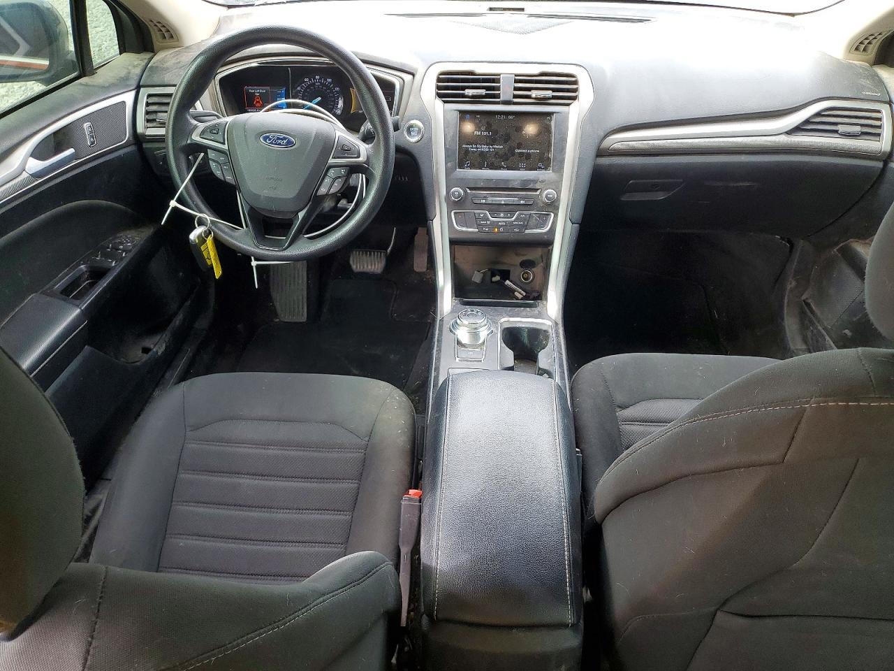 2017 Ford Fusion Se - zdjęcie 8