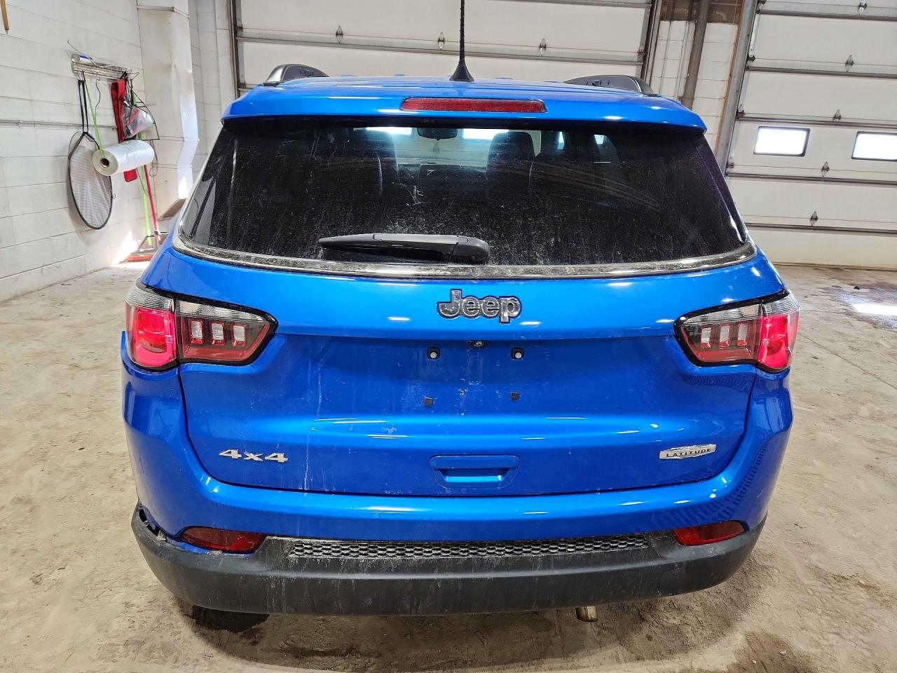 2022 Jeep Compass Latitude - zdjęcie 6