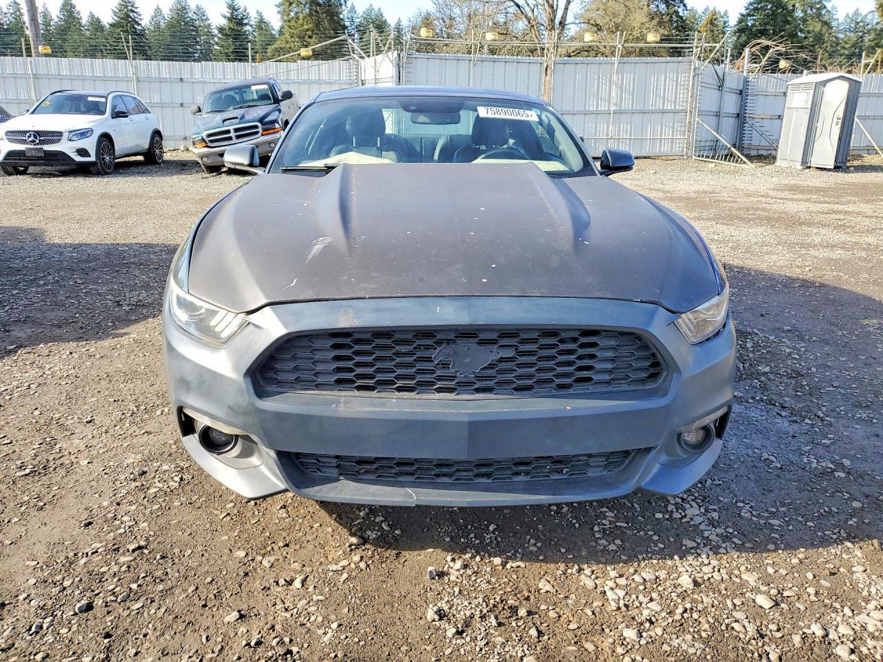 2015 Ford Mustang - zdjęcie 5