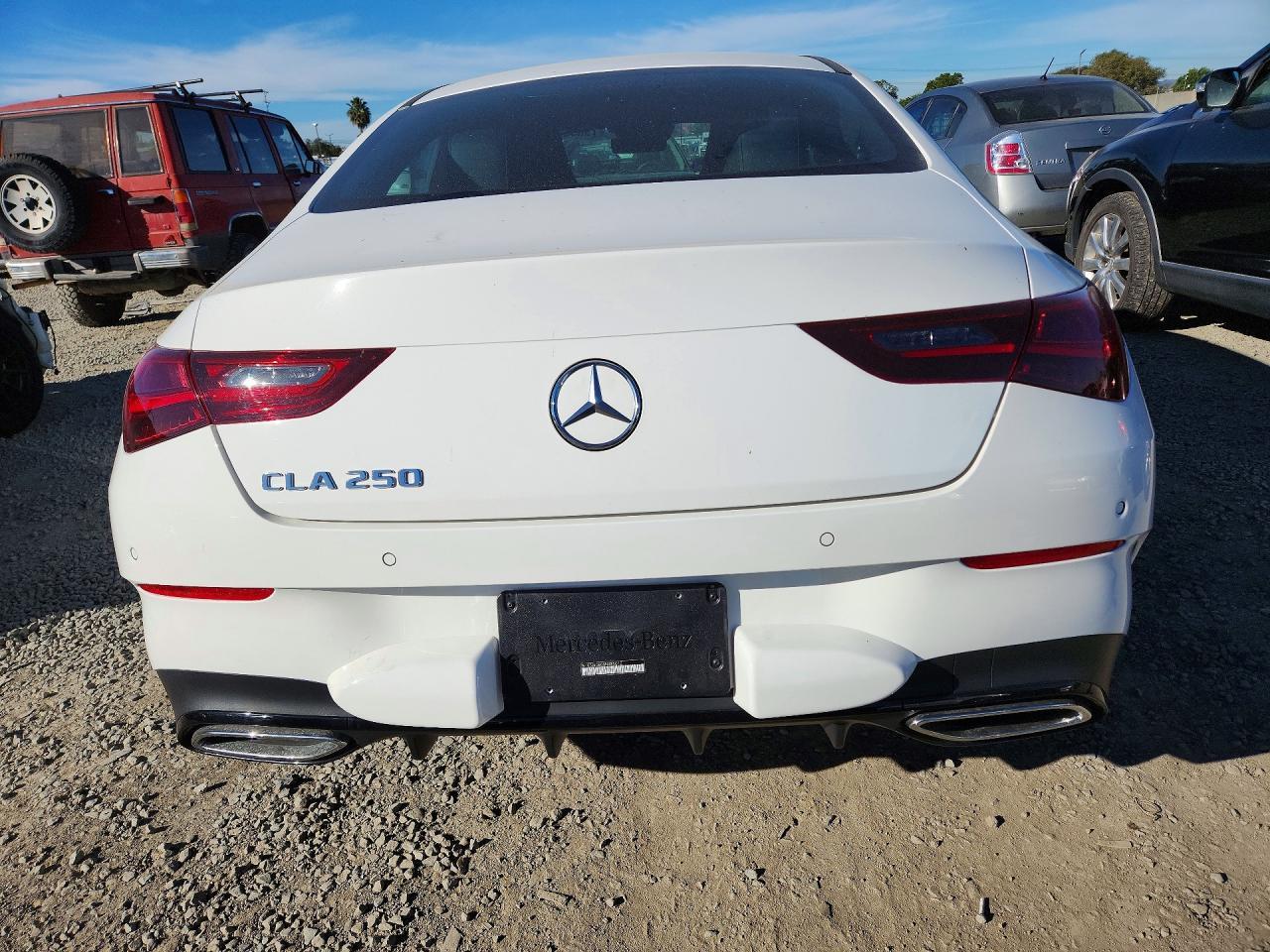 2025 Mercedes-Benz Cla 250 - zdjęcie 6