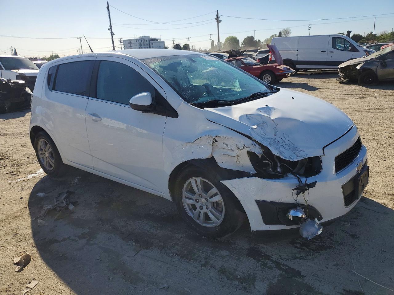 2014 Chevrolet Sonic Lt - zdjęcie 4