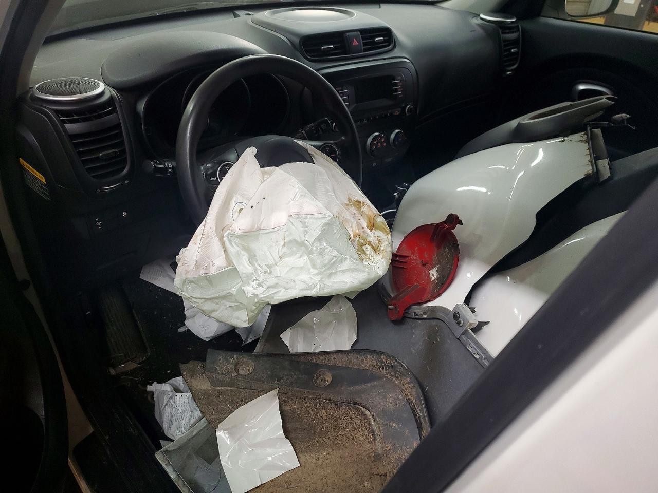 2015 Kia Soul Base - zdjęcie 8