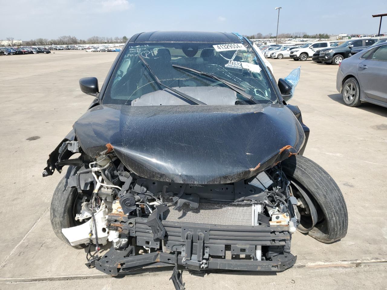 2020 Niss Kicks - zdjęcie 5