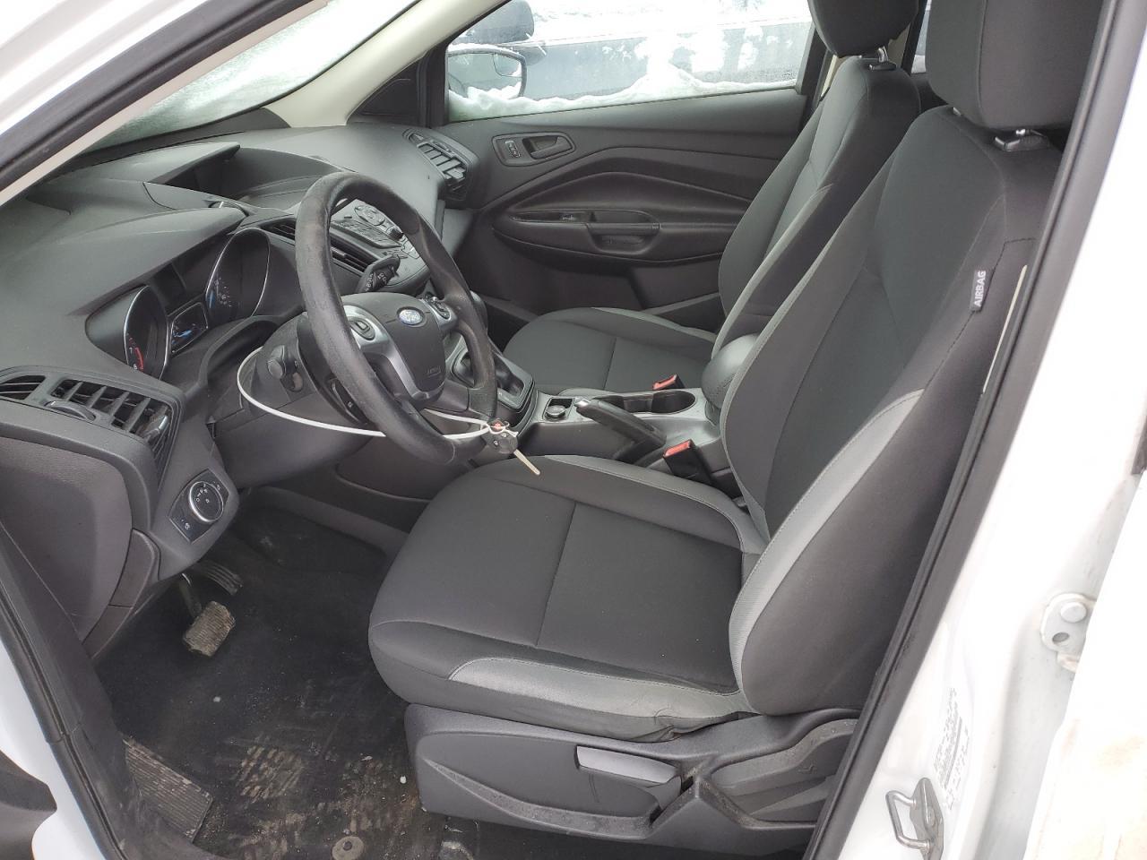 2016 Ford Escape S - zdjęcie 7