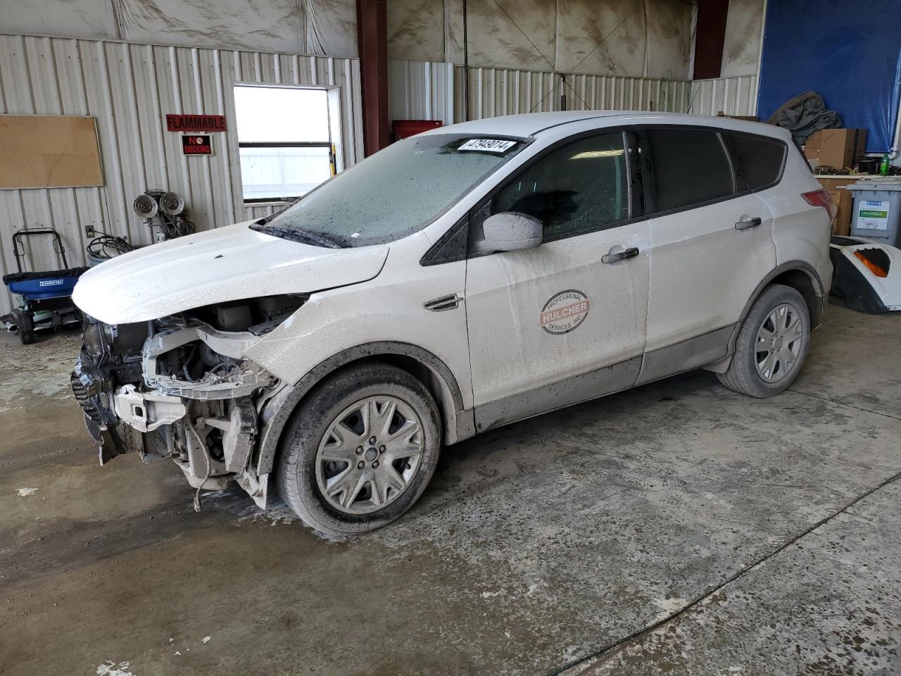2016 Ford Escape S - zdjęcie główne