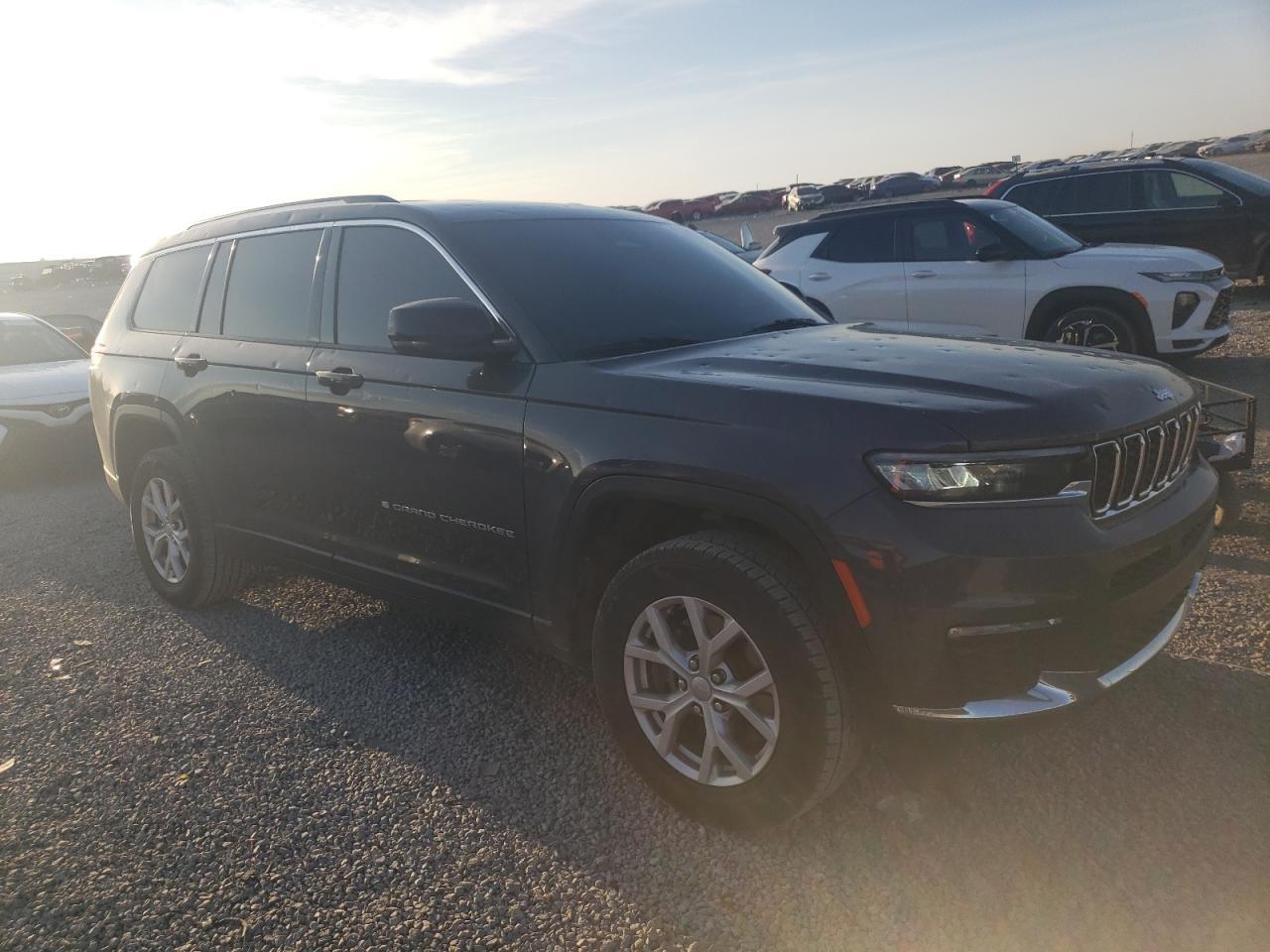 2022 Jeep Grand Cherokee L Limited - zdjęcie 4