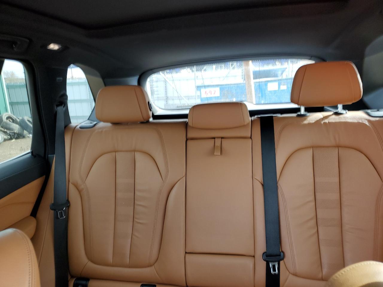 2019 BMW X5 xDrive40I - zdjęcie 10