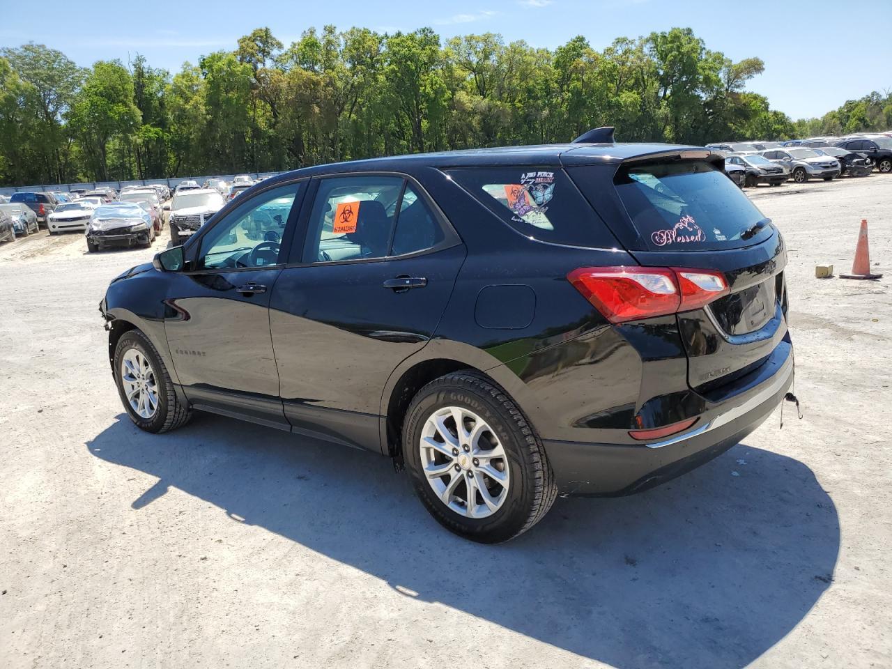 2018 Chevrolet Equinox Ls - zdjęcie 2