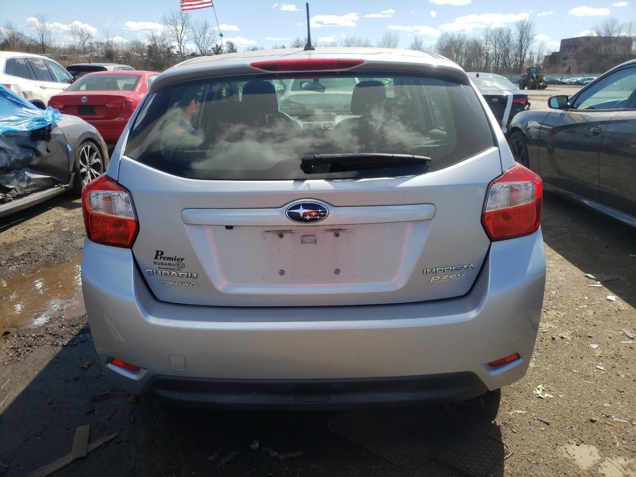 2016 Subaru Impreza Premium - zdjęcie 6