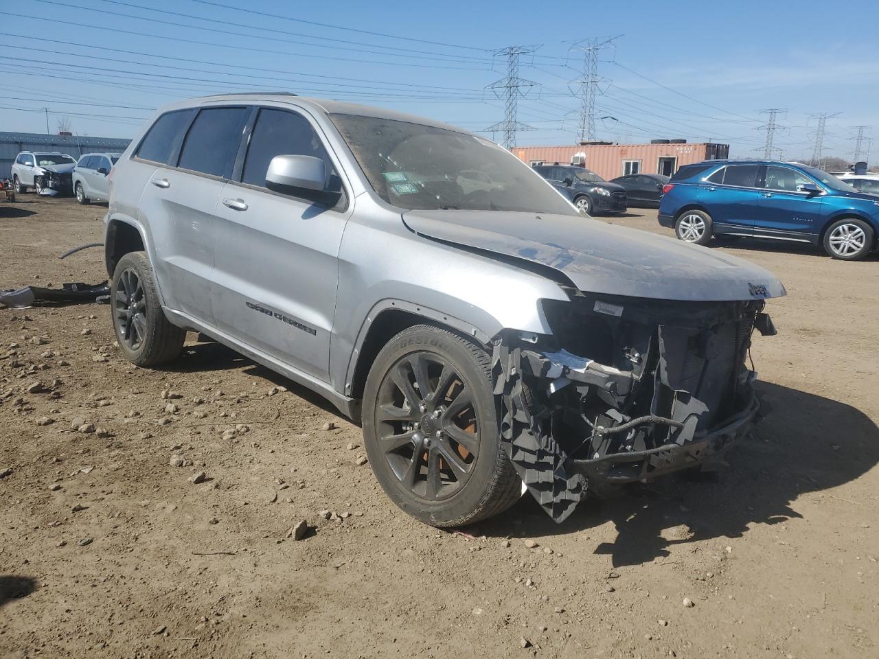 2021 Jeep Grand Cherokee Laredo - zdjęcie 4