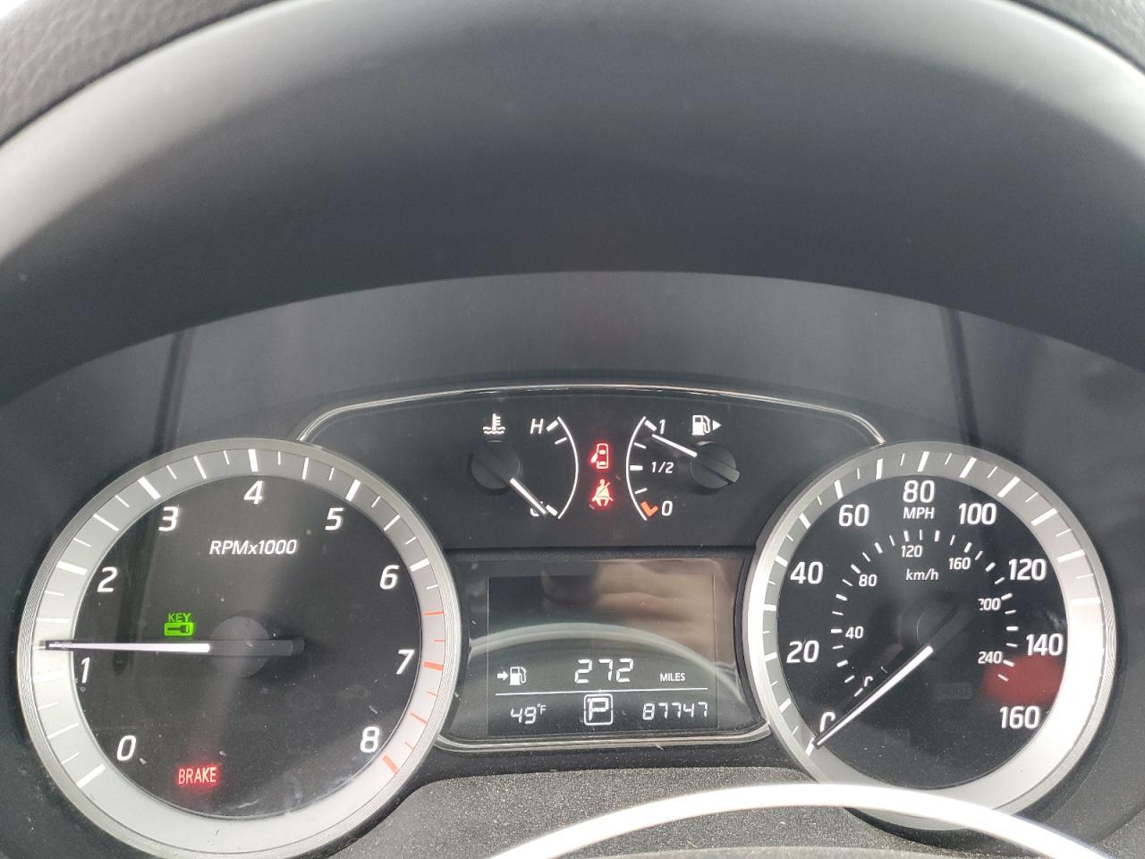 2013 Nissan Sentra S - zdjęcie 9