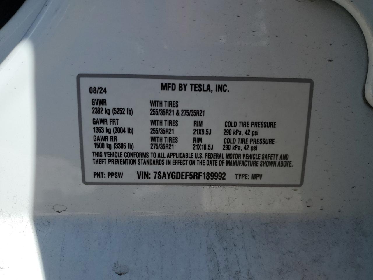 2024 Tesla Model Y - zdjęcie 13