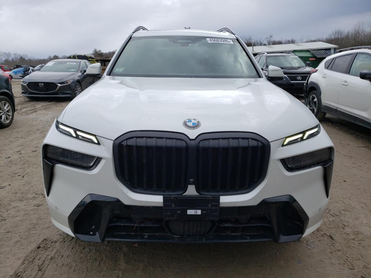 2024 BMW X7 xDrive40I - zdjęcie 5