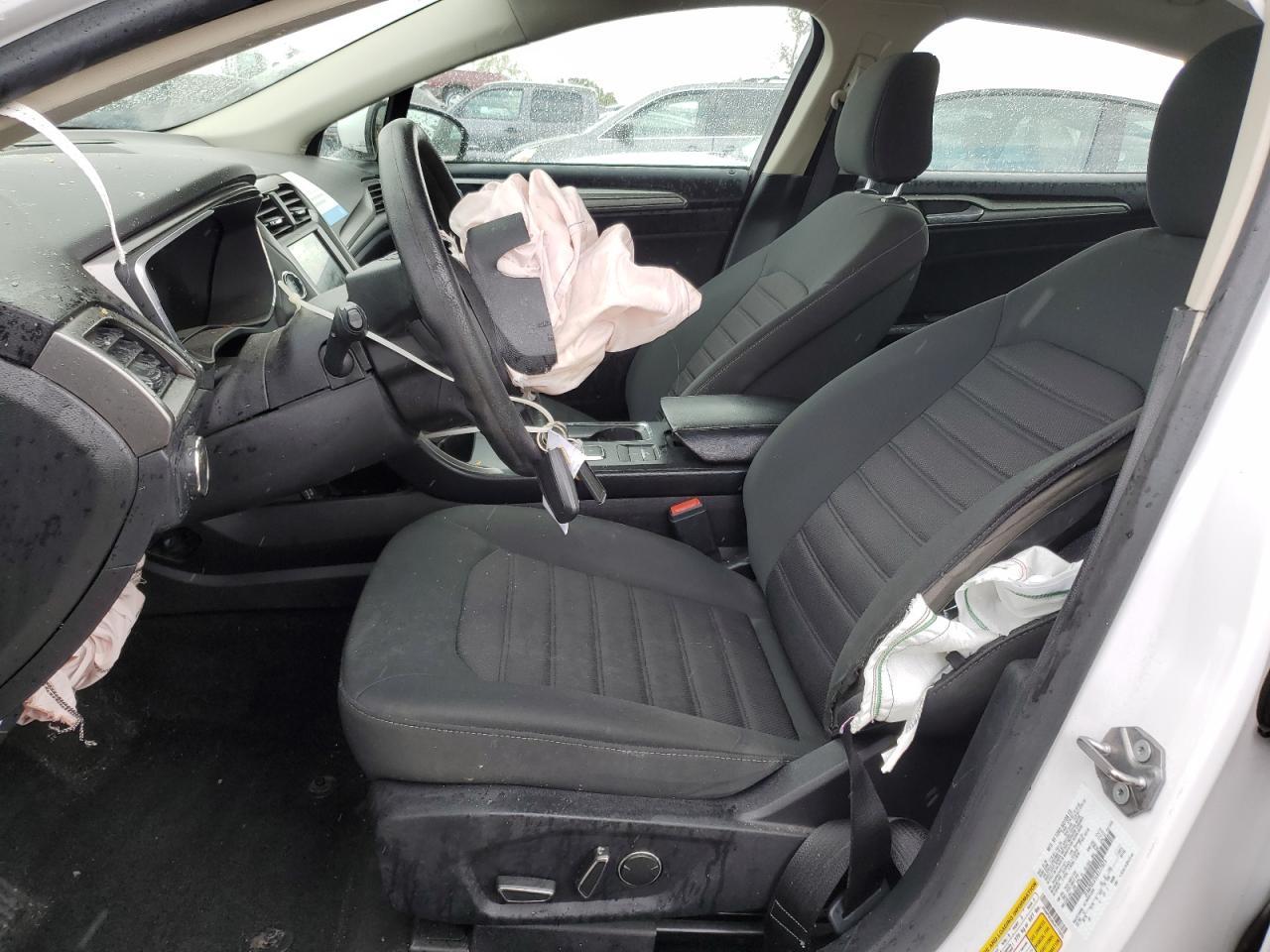 2020 Ford Fusion Se - zdjęcie 7