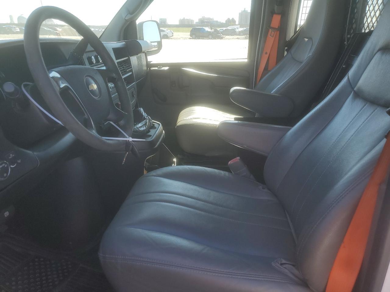 2013 Chevrolet Express G2500 - zdjęcie 7