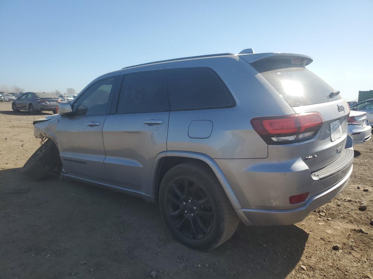 2021 Jeep Grand Cherokee Laredo - zdjęcie 2
