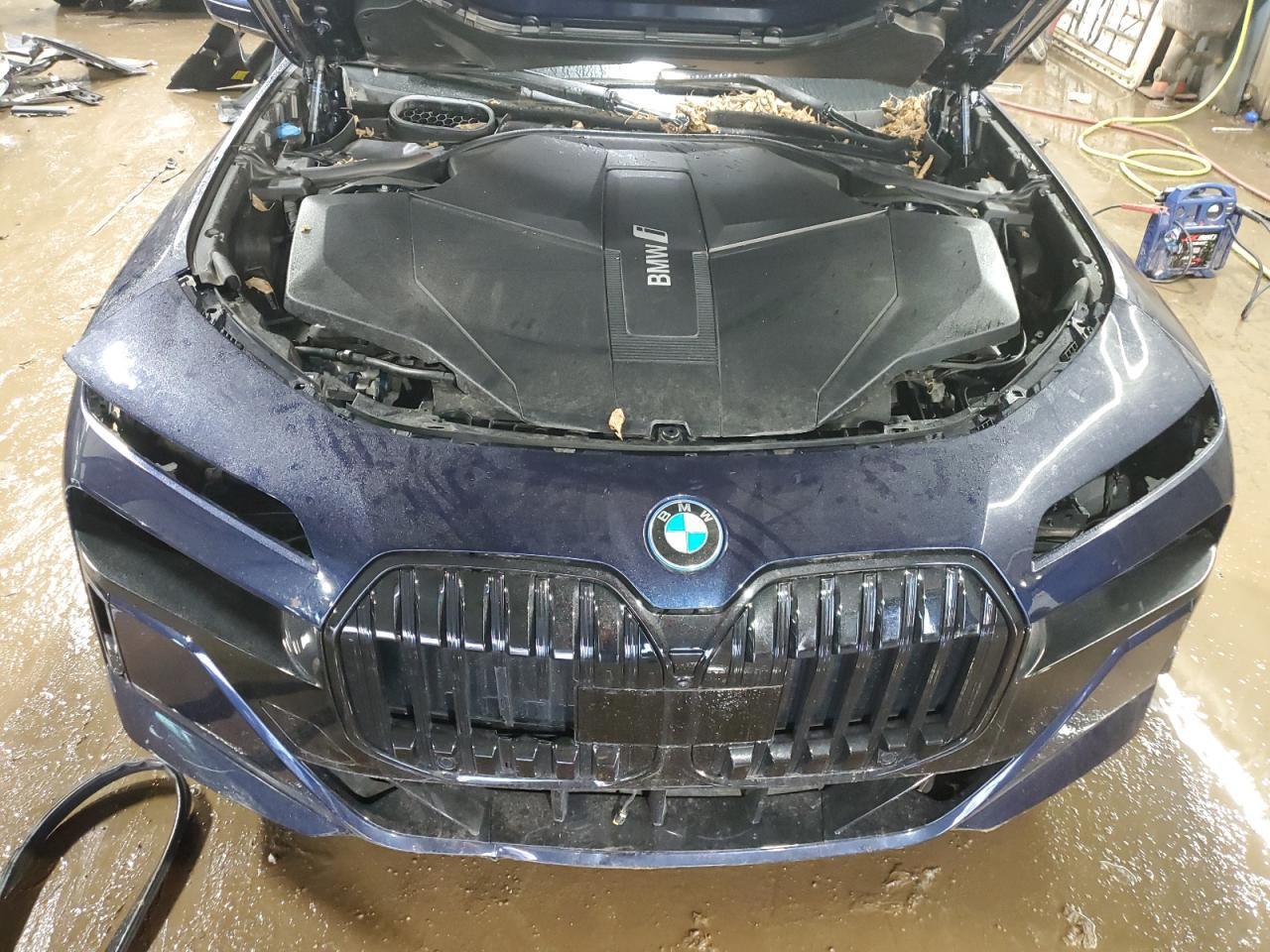 2024 BMW I7 xDrive60 - zdjęcie 11