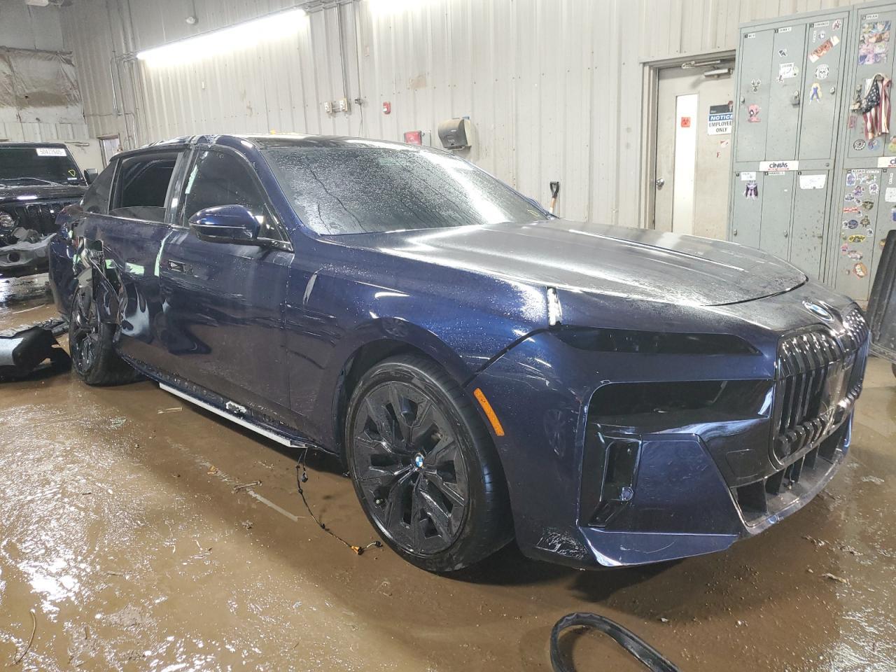 2024 BMW I7 xDrive60 - zdjęcie 4