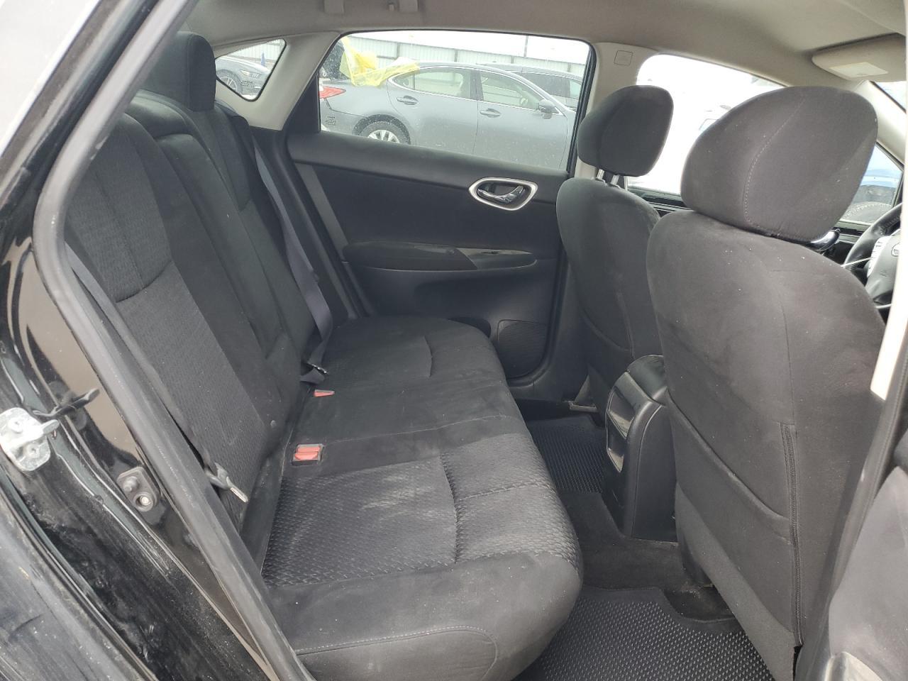 2013 Nissan Sentra S - zdjęcie 10