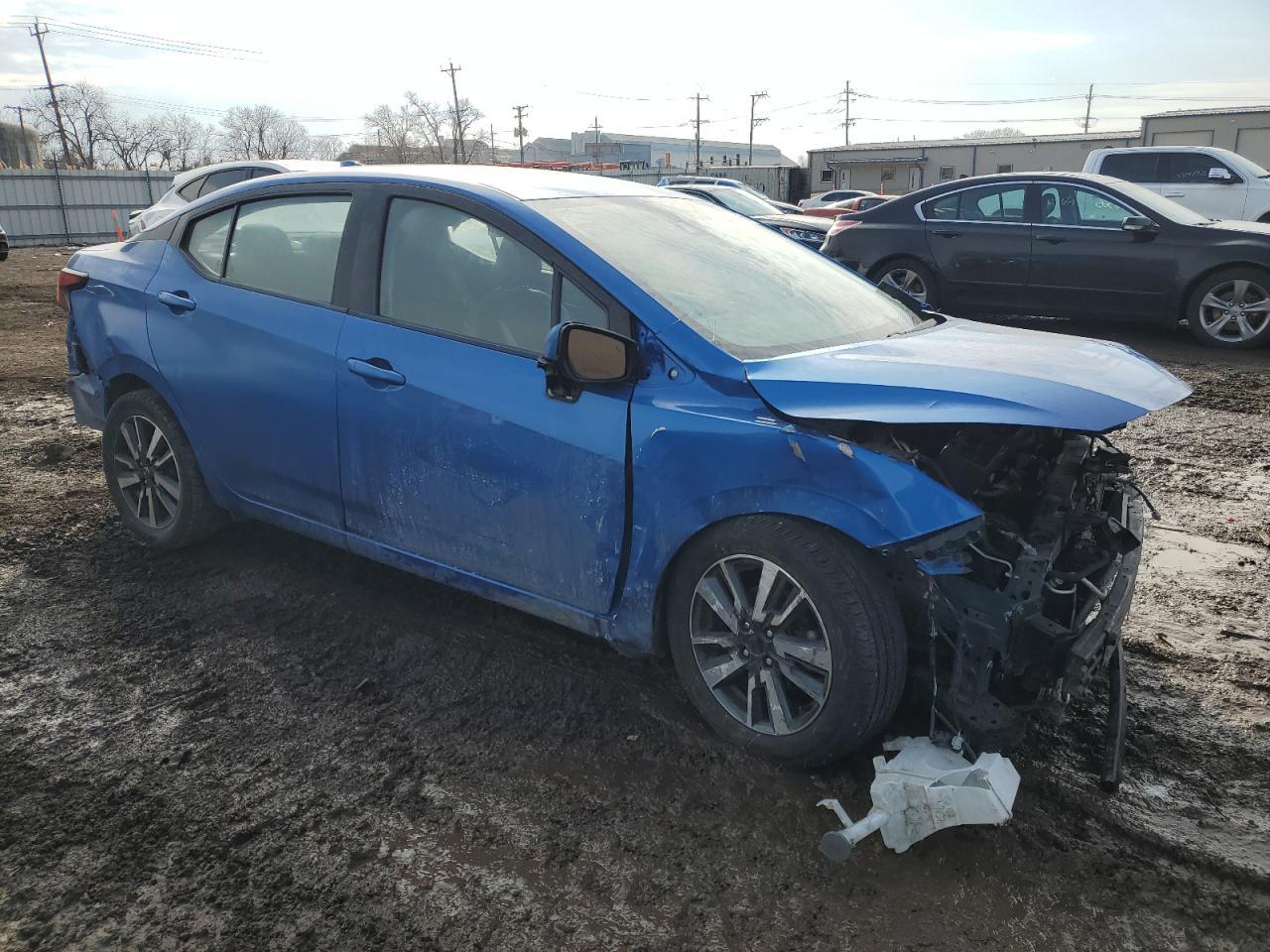 2021 Nissan Versa Sv - zdjęcie 4