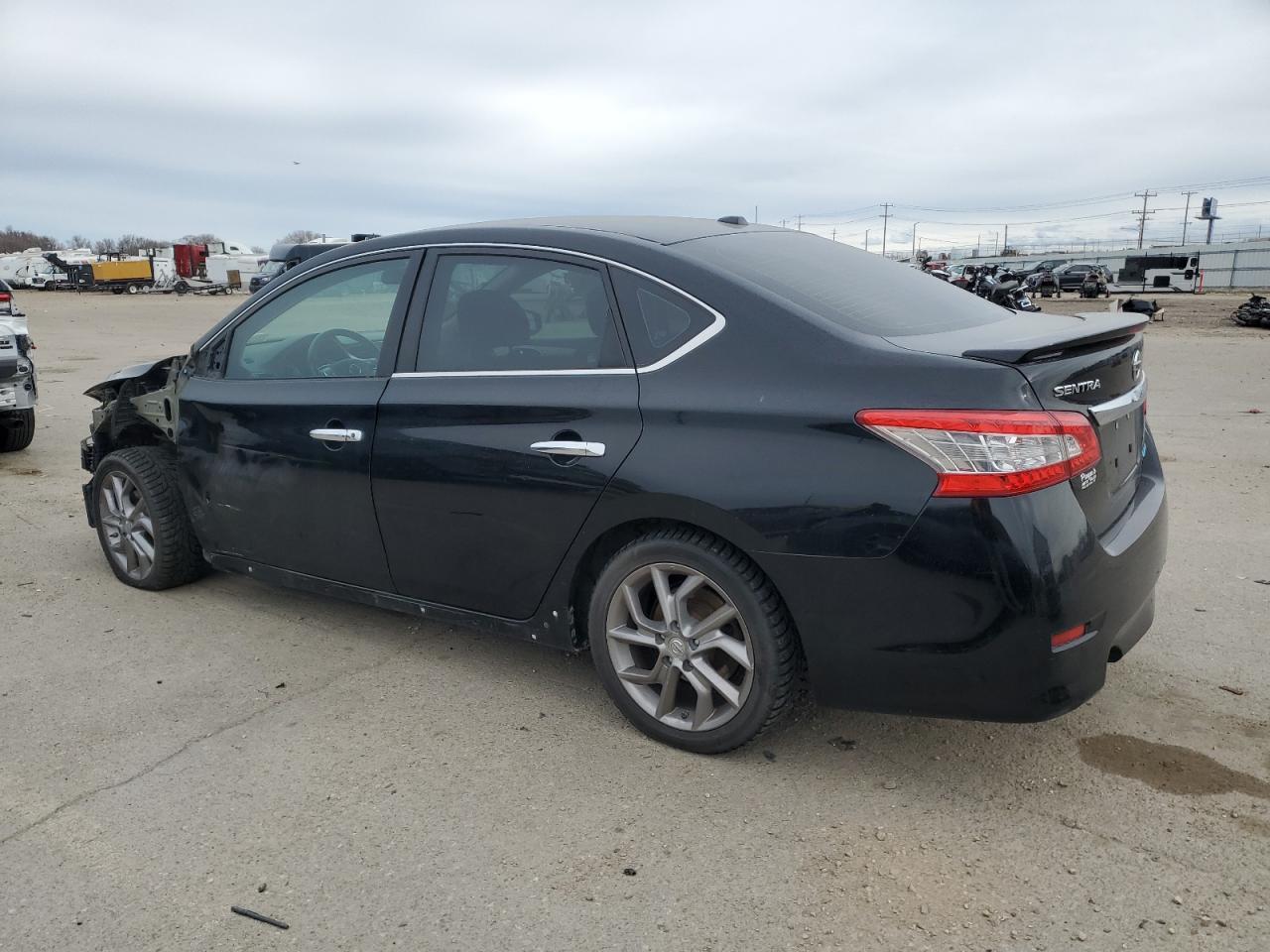 2013 Nissan Sentra S - zdjęcie 2