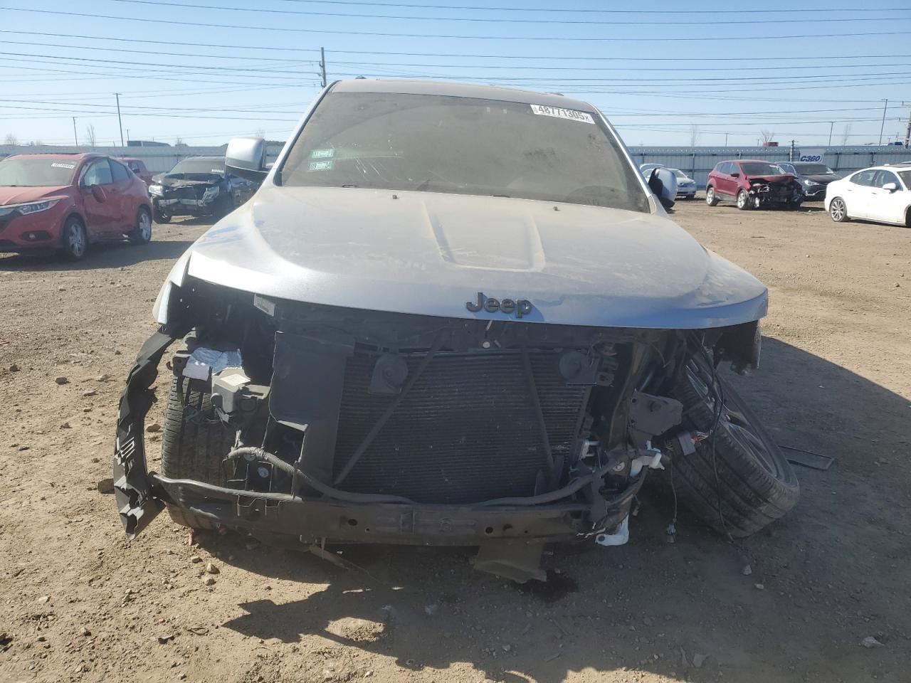 2021 Jeep Grand Cherokee Laredo - zdjęcie 5