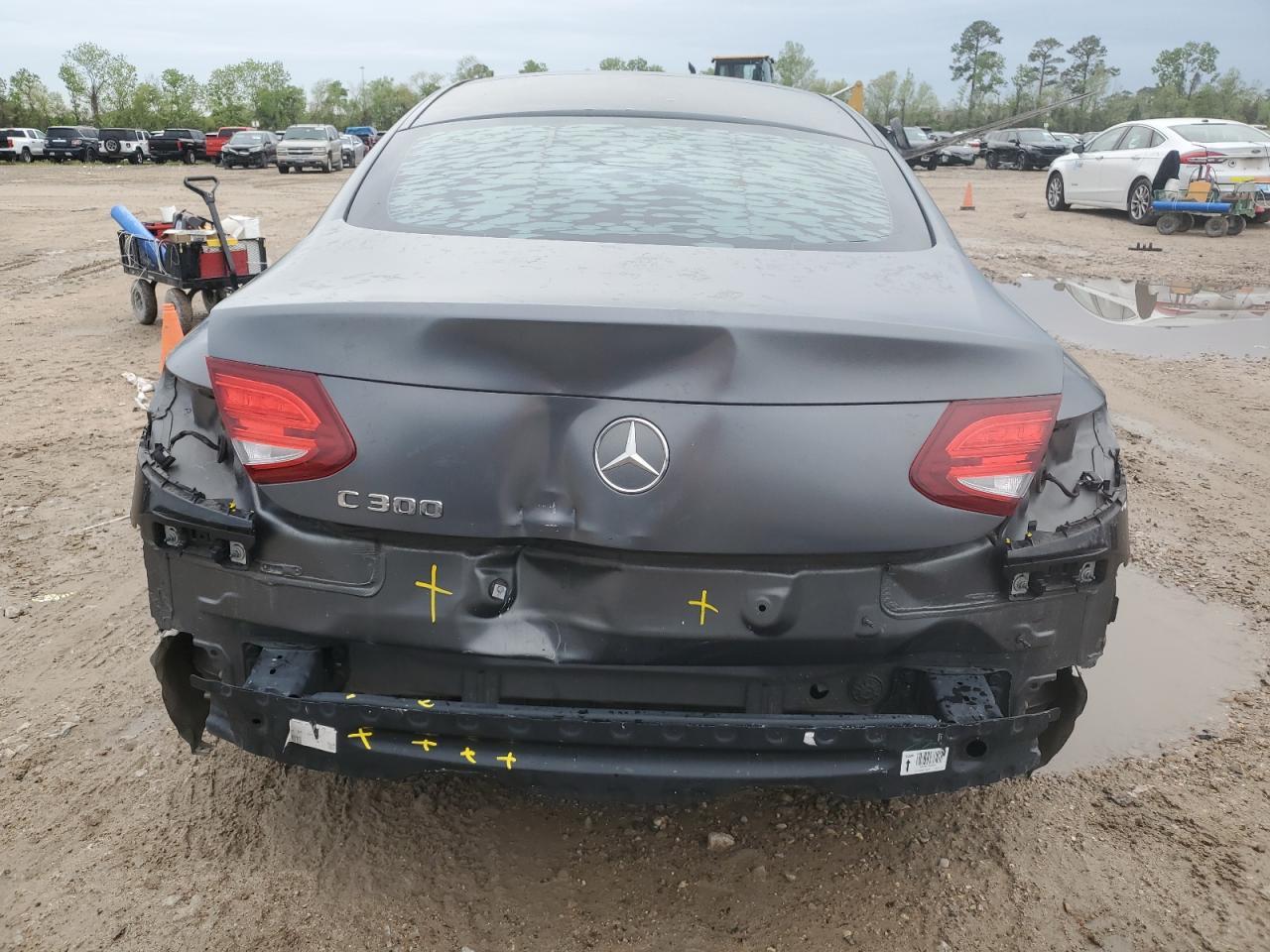 2017 Mercedes-Benz C 300 - zdjęcie 6