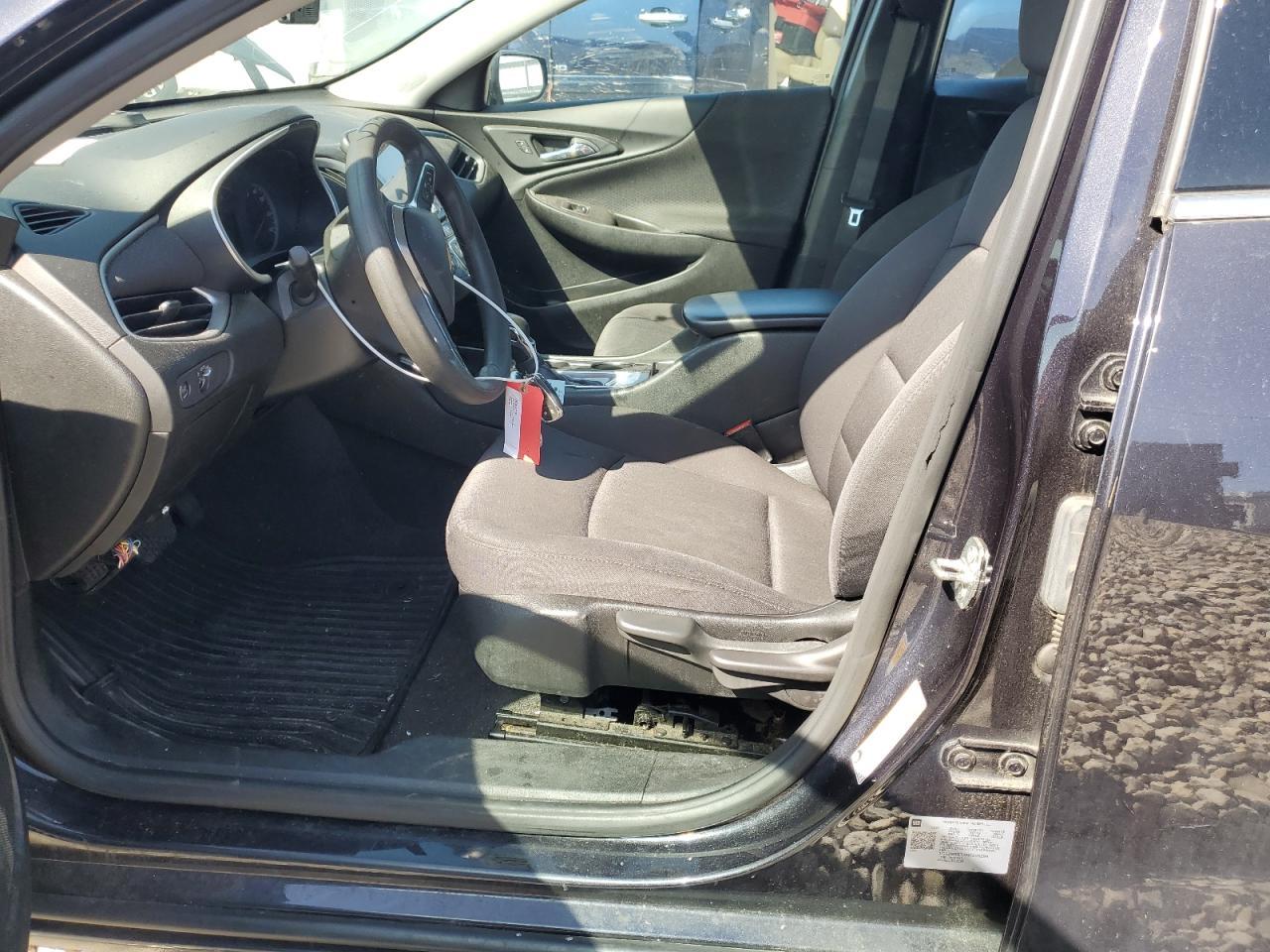 2022 Chevrolet Malibu Ls - zdjęcie 7