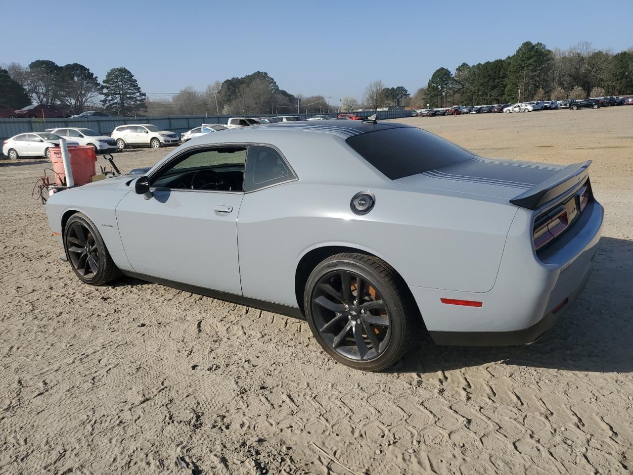 2021 Dodge Challenger R/T - zdjęcie 2