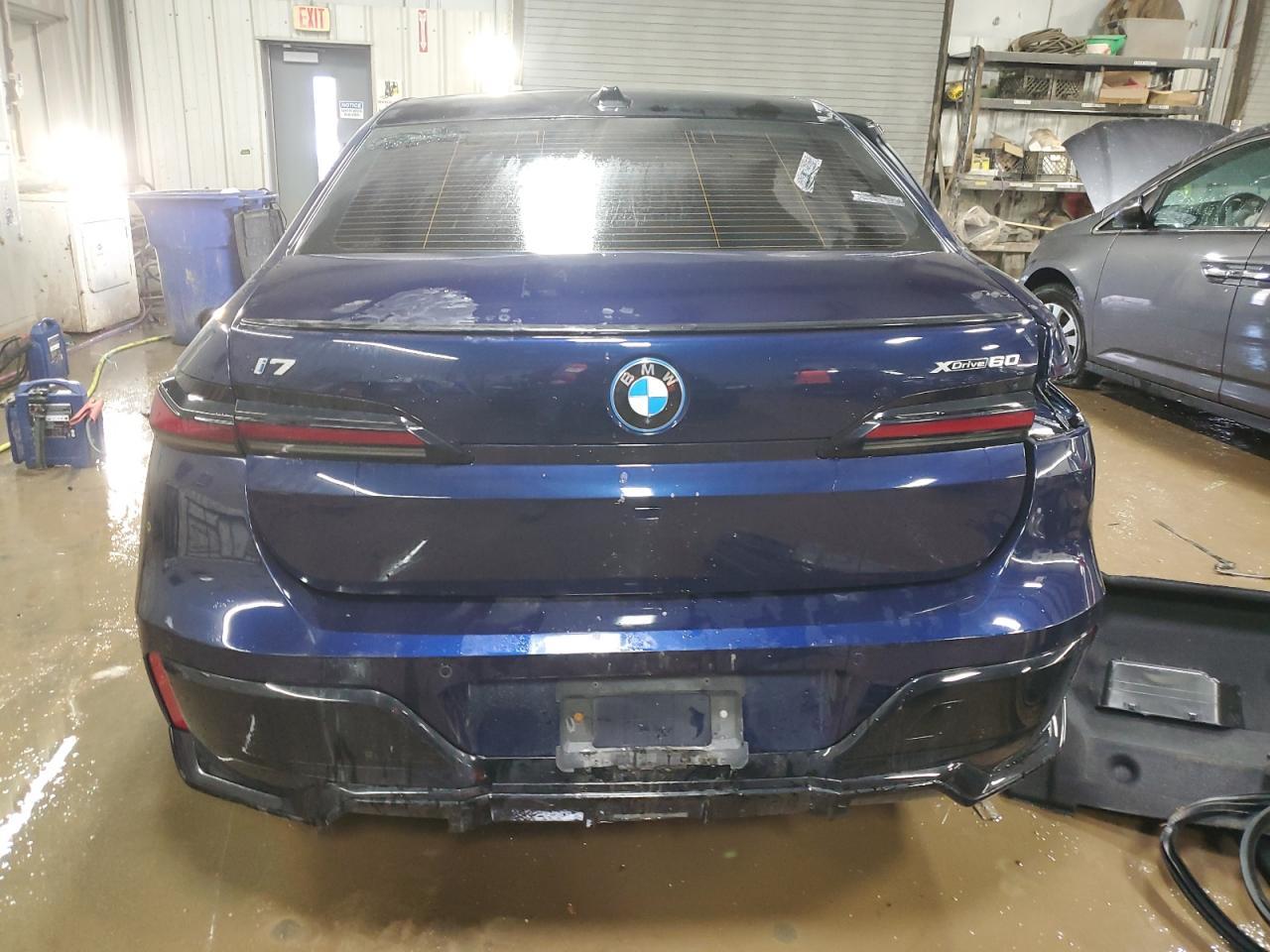 2024 BMW I7 xDrive60 - zdjęcie 6