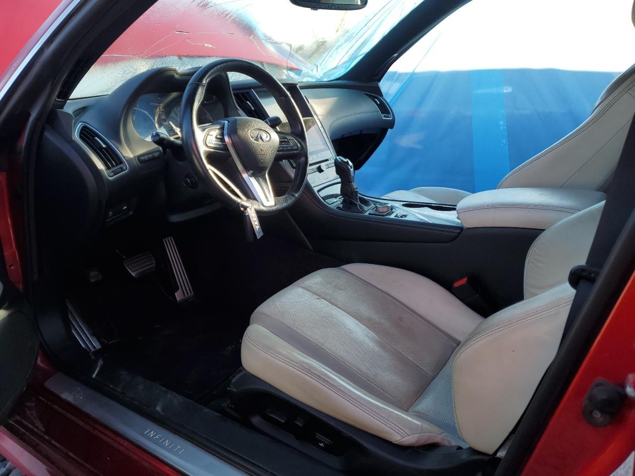 2018 Infiniti Q60 Red Sport 400 - zdjęcie 7
