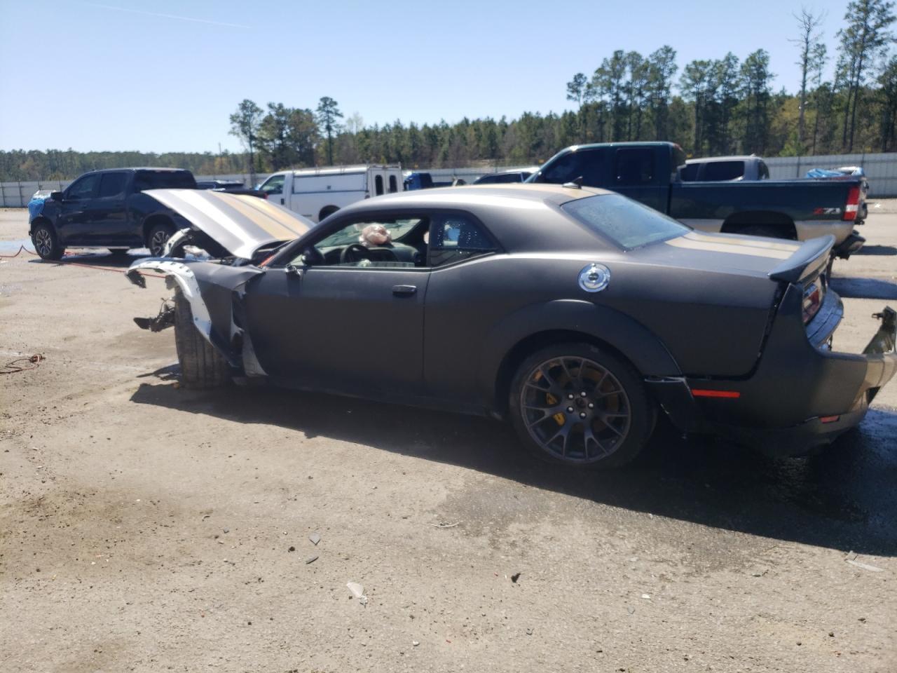 2022 Dodg Challenger - zdjęcie 2