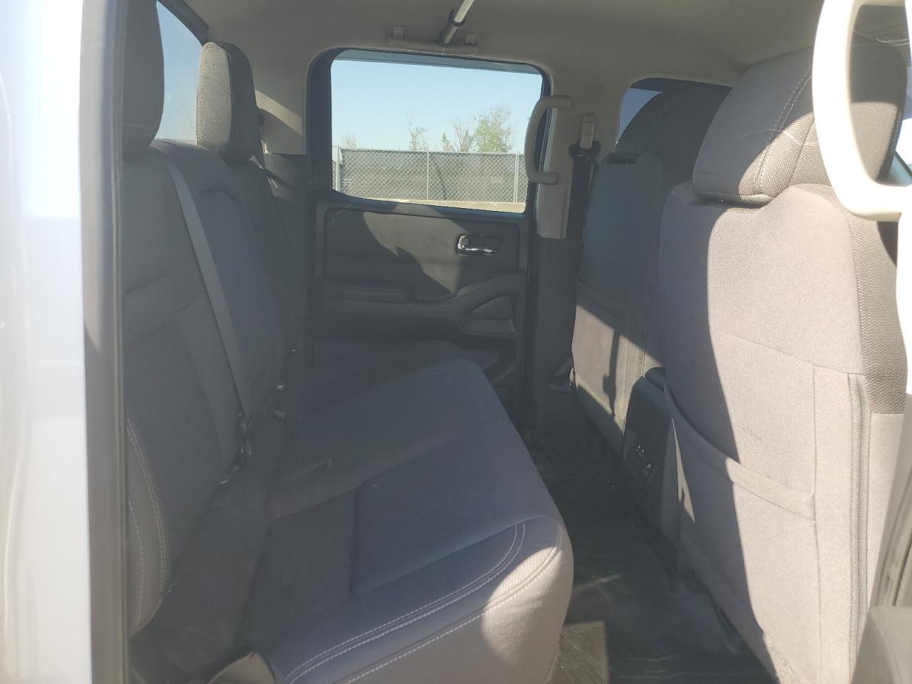 2022 Nissan Frontier S - zdjęcie 10