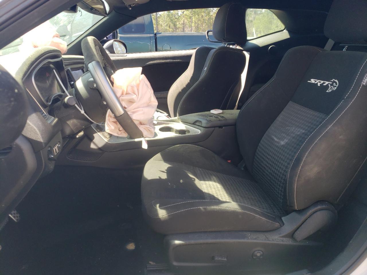 2022 Dodg Challenger - zdjęcie 7