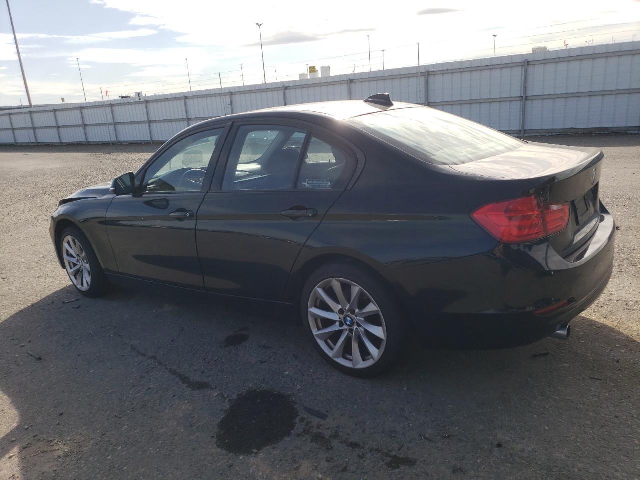 2015 BMW 320 I - zdjęcie 2