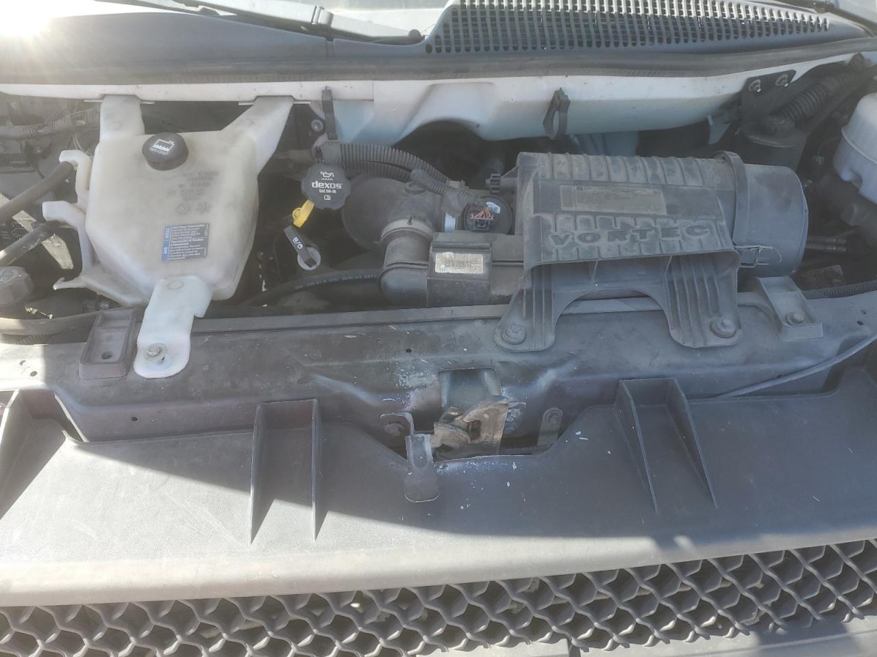 2013 Chevrolet Express G2500 - zdjęcie 11