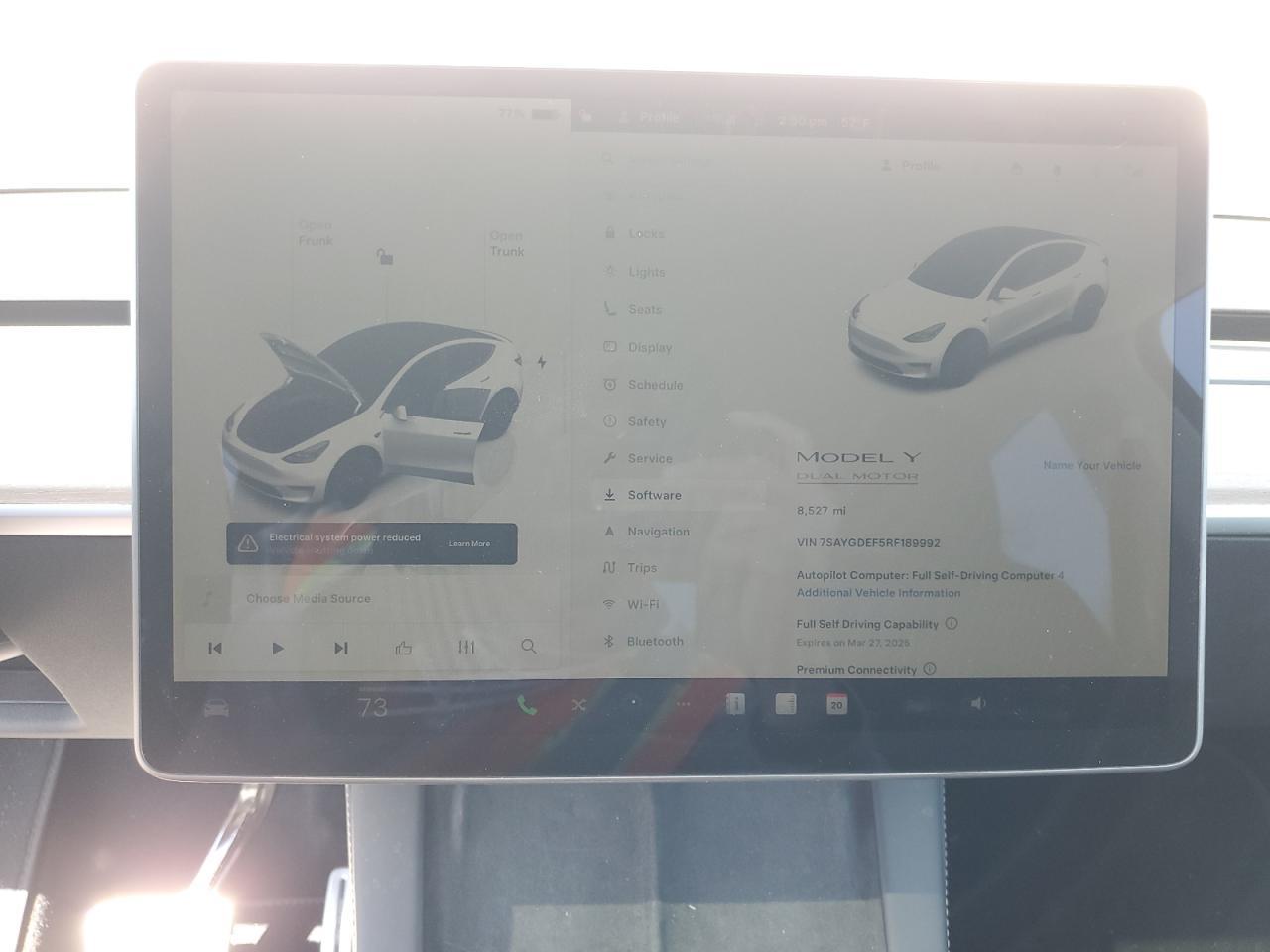 2024 Tesla Model Y - zdjęcie 9