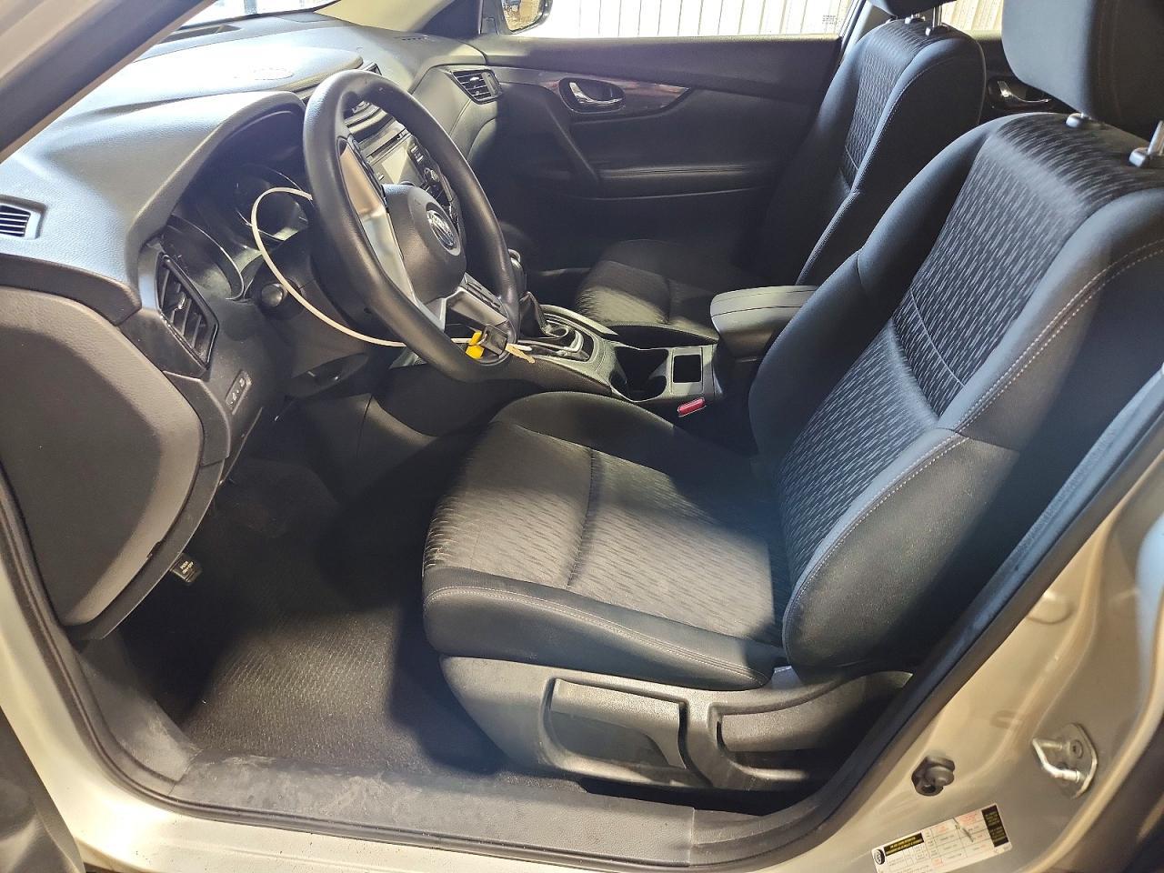 2017 Nissan Rogue S - zdjęcie 7