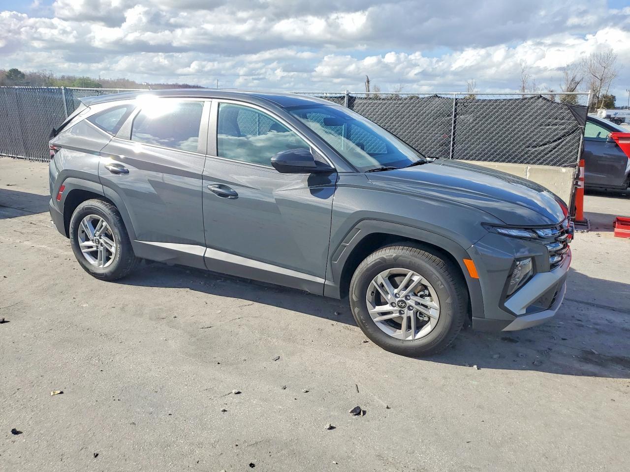 2026 Hyundai Tucson Se - zdjęcie 4