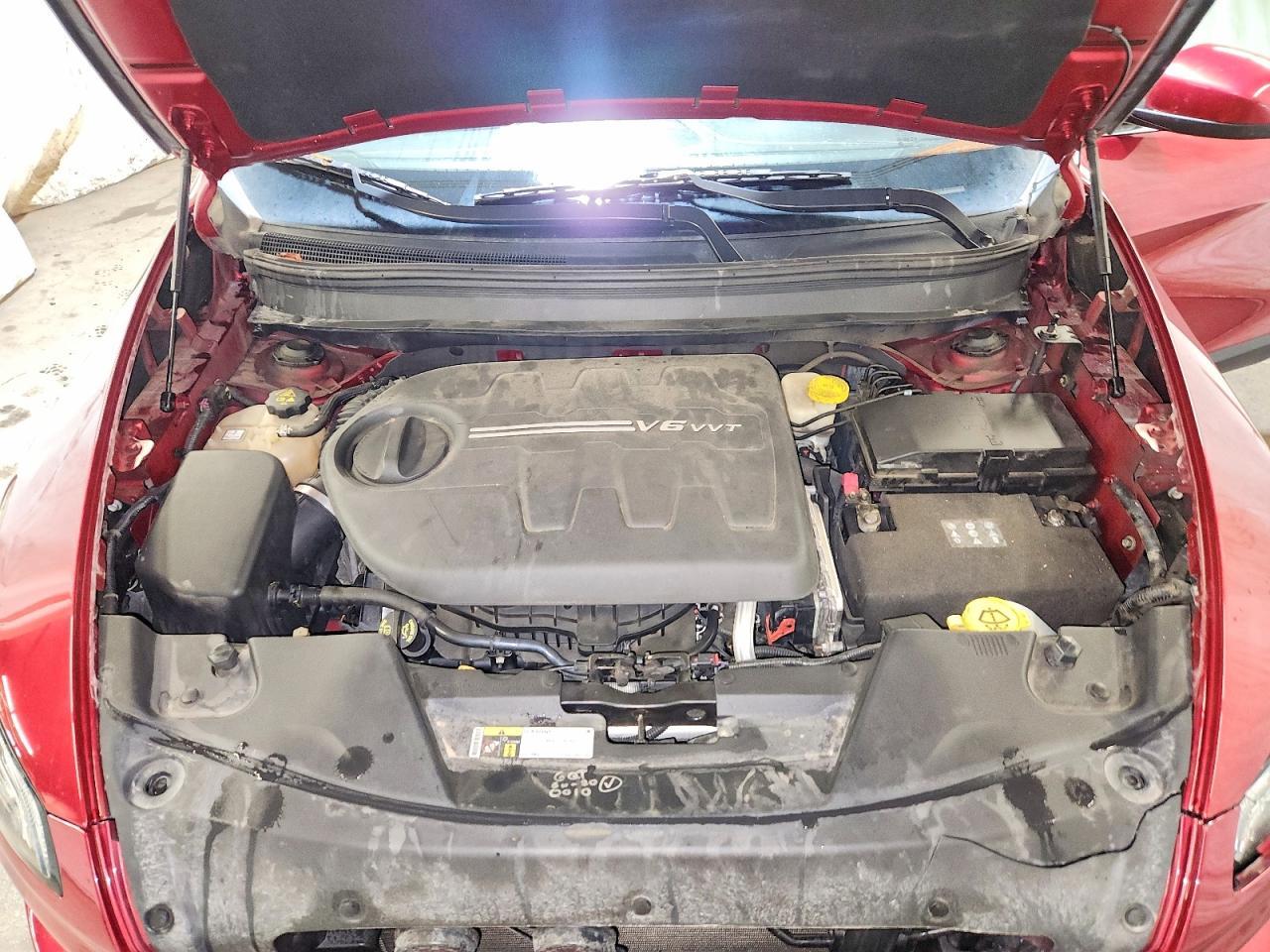 2015 Jeep Cherokee Latitude - zdjęcie 12