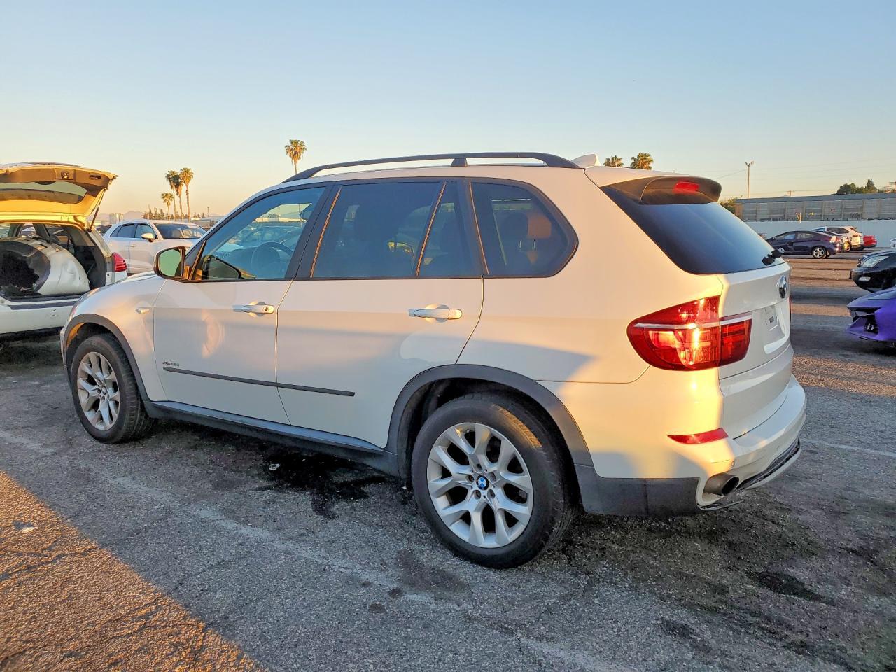 2013 BMW X5 xDrive35I - zdjęcie 2
