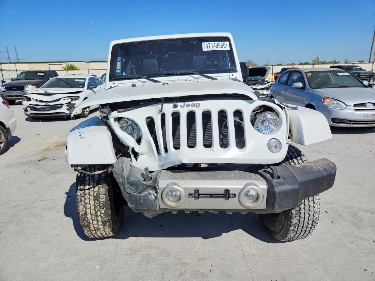 2015 Jeep Wrangler Unlimited Sahara - zdjęcie 5