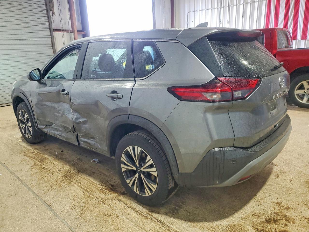 2023 Nissan Rogue Sv - zdjęcie 2