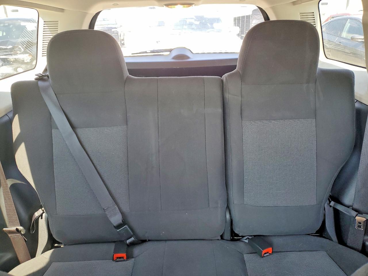 2015 Jeep Patriot Latitude - zdjęcie 10