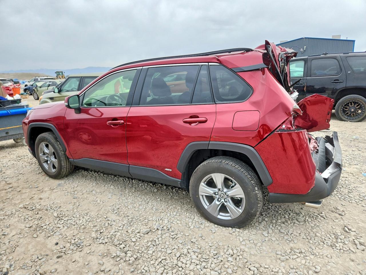 2025 Toyota Rav4 Hybrid Xle - zdjęcie 2