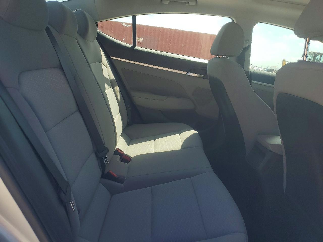 2019 Hyundai Elantra Value Edition - zdjęcie 10