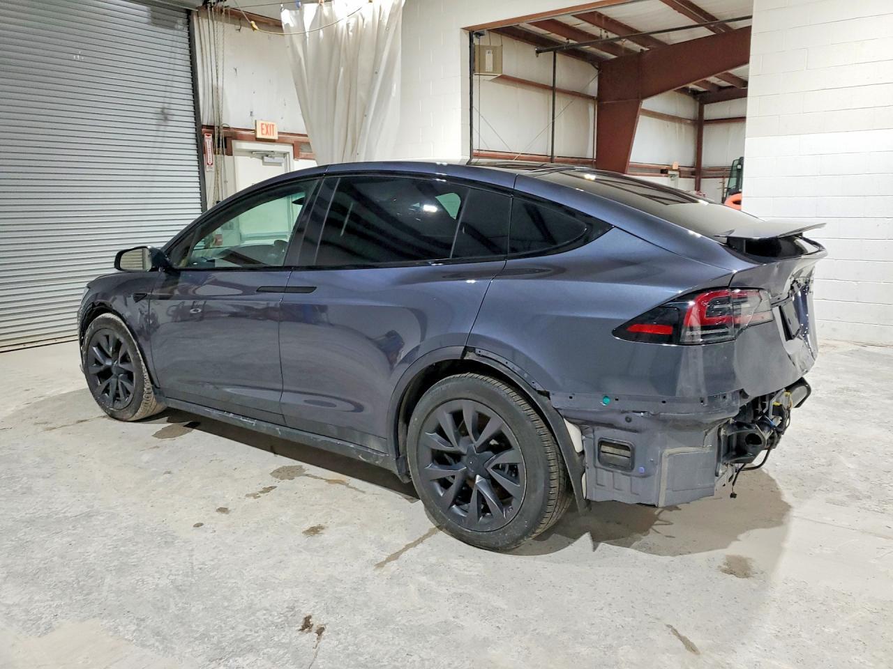 2023 Tesla Model X - zdjęcie 2